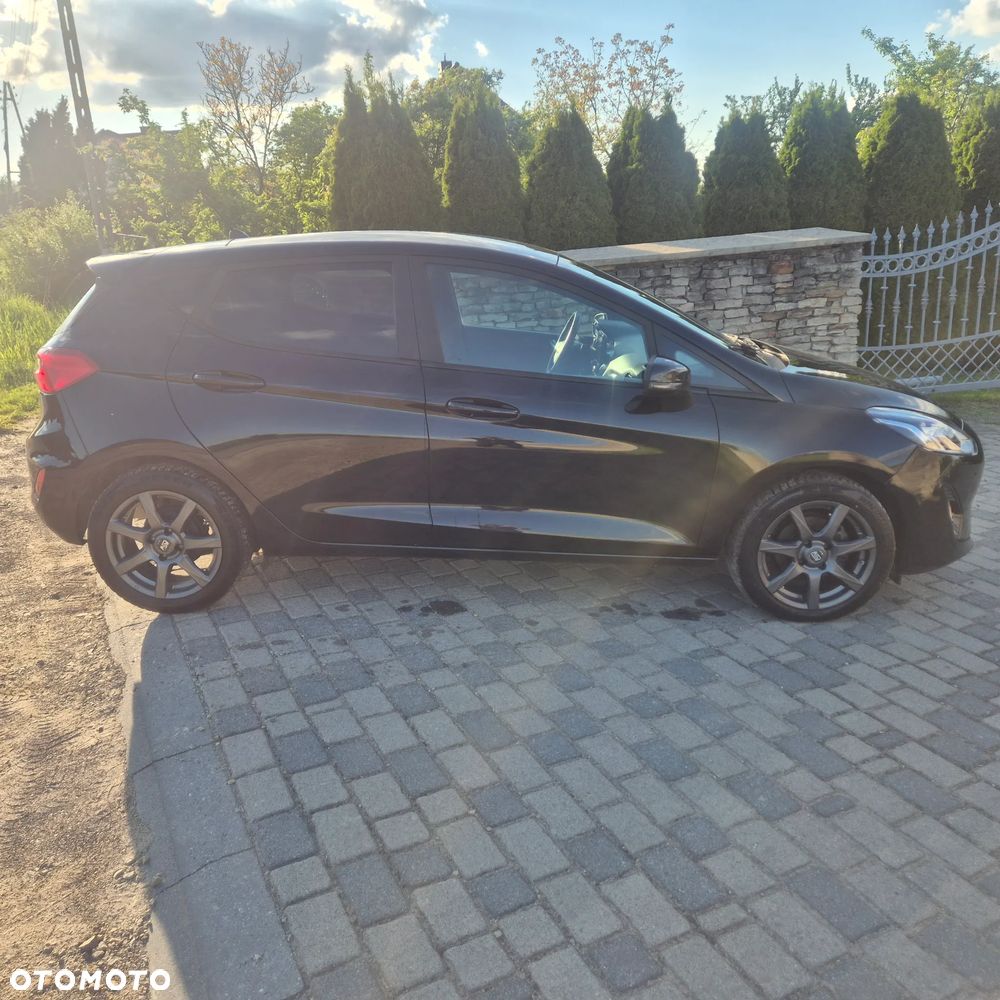 Ford Fiesta - 8