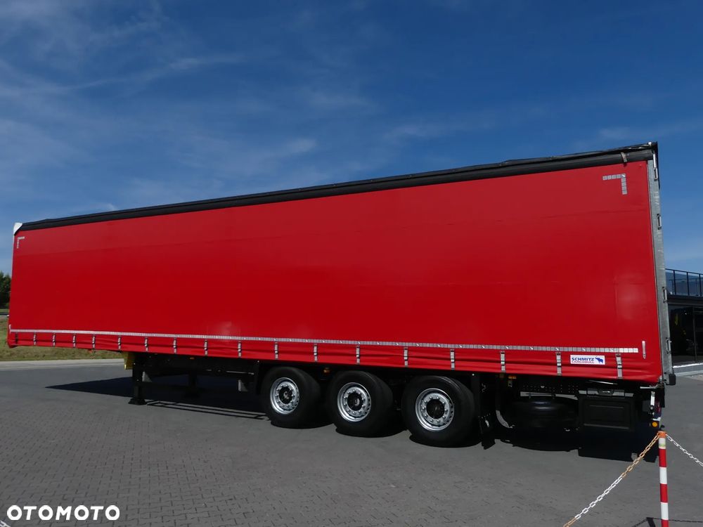 Schmitz Cargobull FIRANKA / OŚ PODNOSZONA /  STANDARD / ZADBANA / - 4