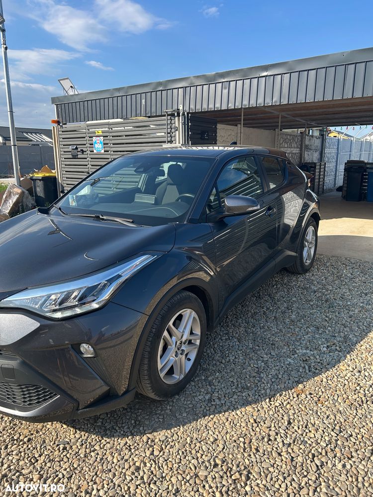 TOYOTA C-HR 2022 — imagine 2