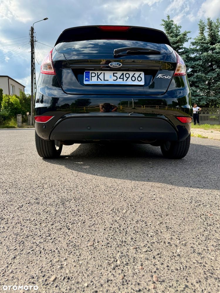 Ford Fiesta 1.25 Celebration - 6