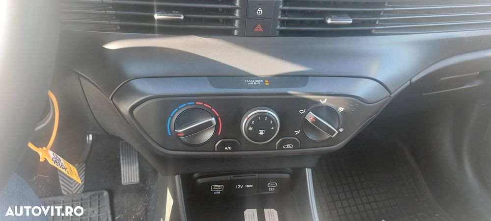 Hyundai i20 - 16