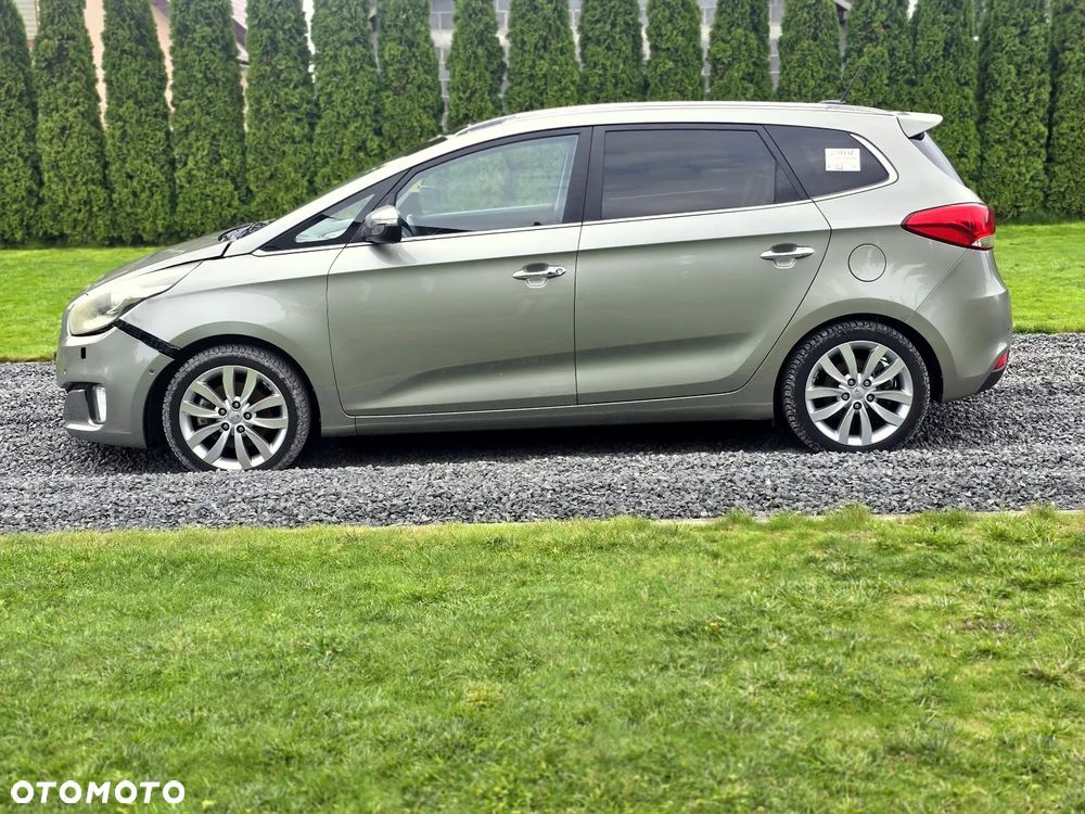Kia Carens 1.7 CRDi 136 Fifa World Cup Edition - 2