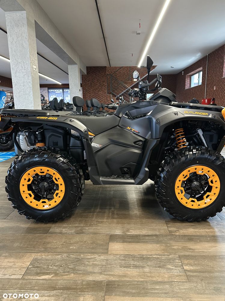 Can-Am Outlander - 6