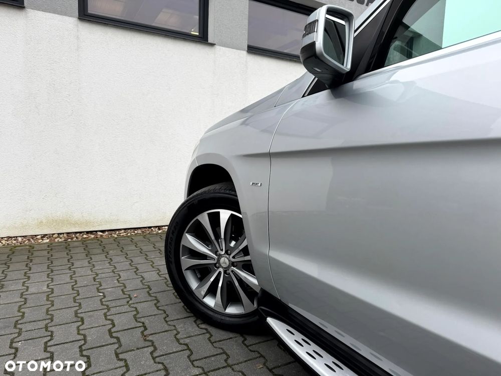 Mercedes-Benz GL 350 BlueTEC 4Matic 7G-TRONIC - 37