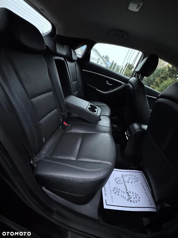 Hyundai i30 1.6 CRDi Premium - 19