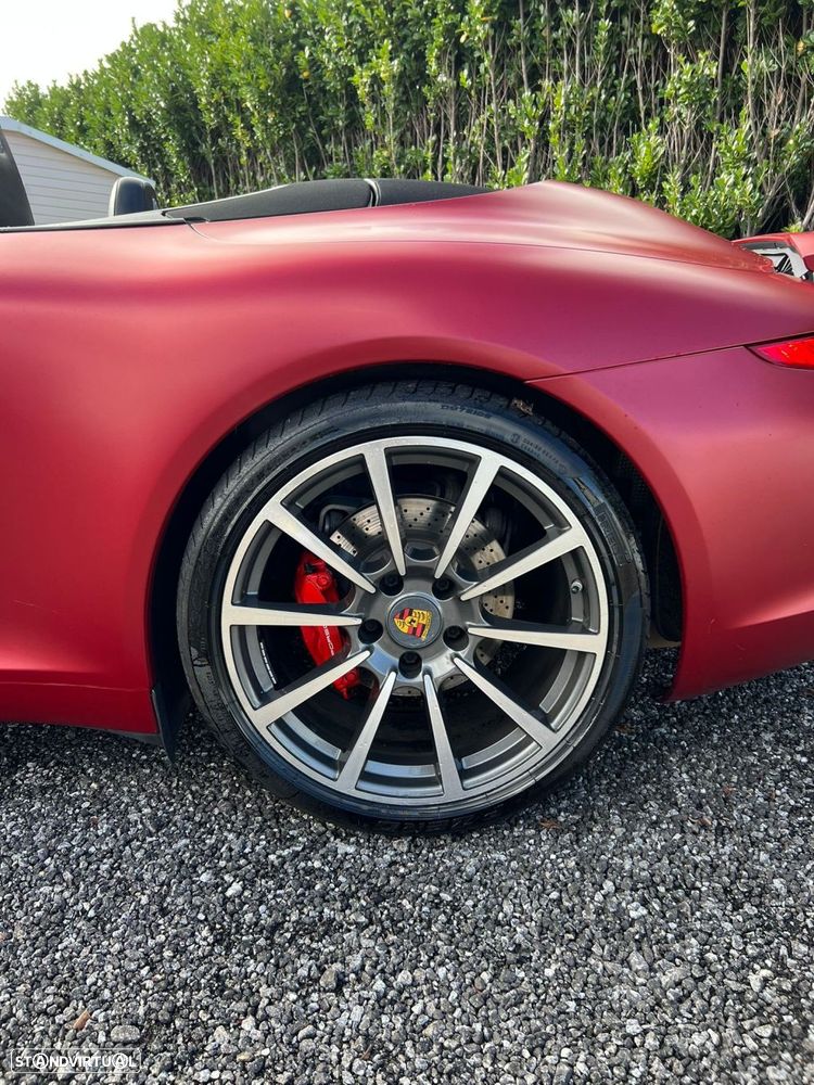 Porsche 911 Série F - 13