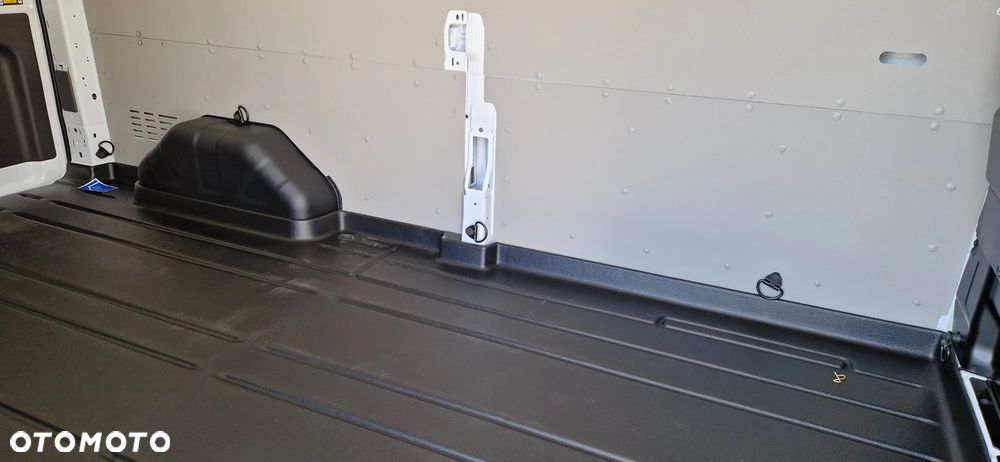 Ford TRANSIT 350 L3H2 - 7