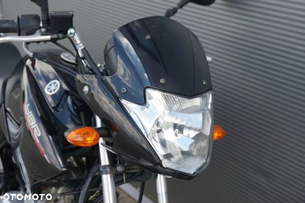 Yamaha YBR - 15