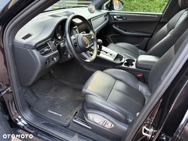 Porsche Macan - 8