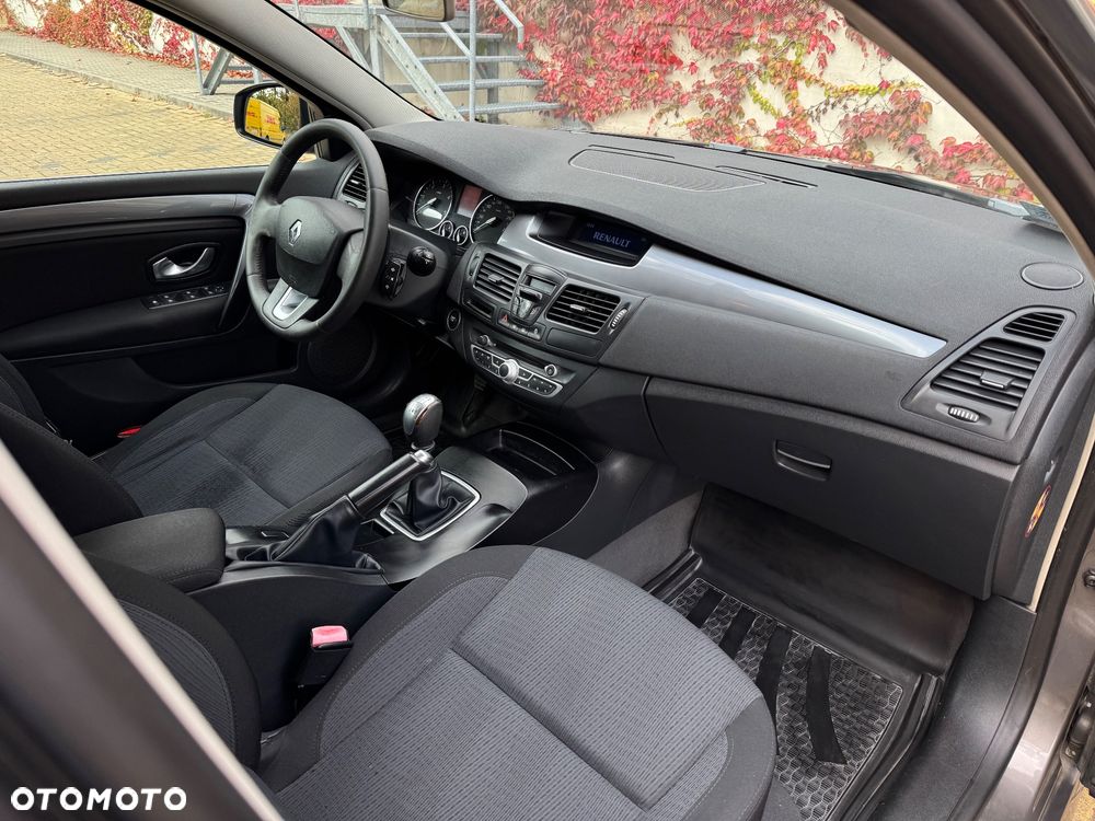 Renault Laguna - 24
