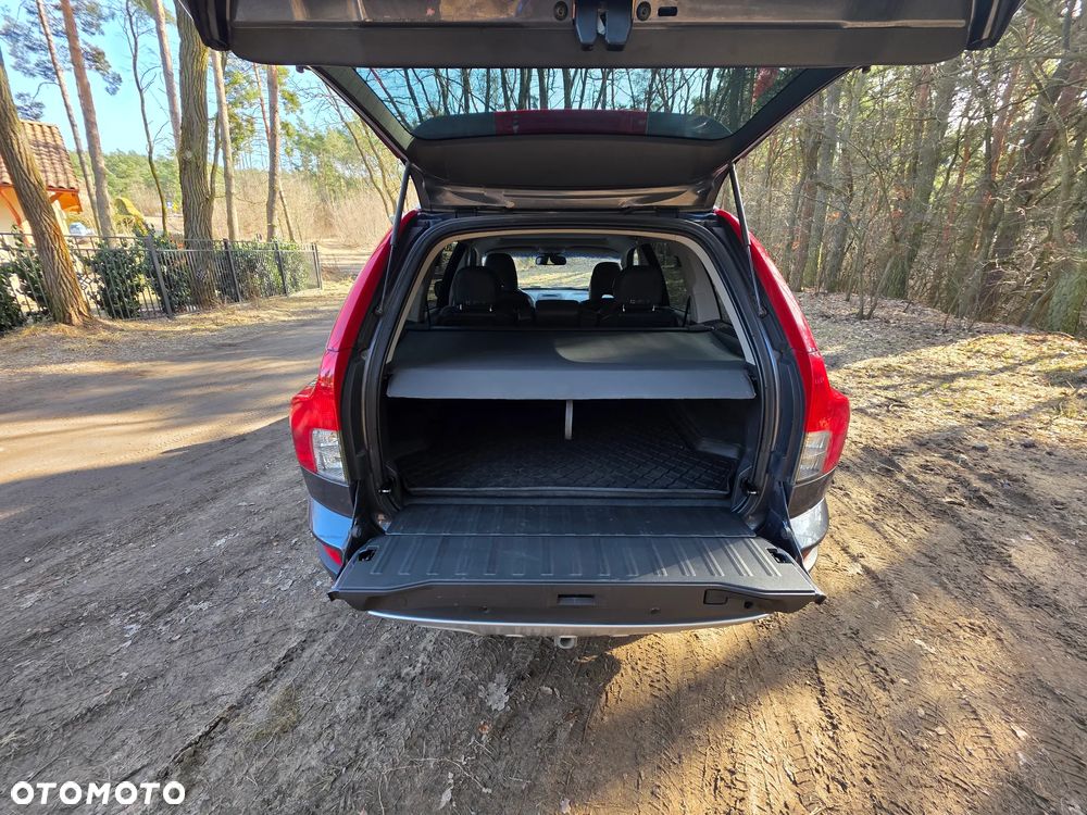 Volvo XC 90 D5 Momentum - 31