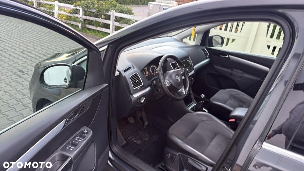 Volkswagen Sharan 2.0 TDI Blue Motion Highline - 8