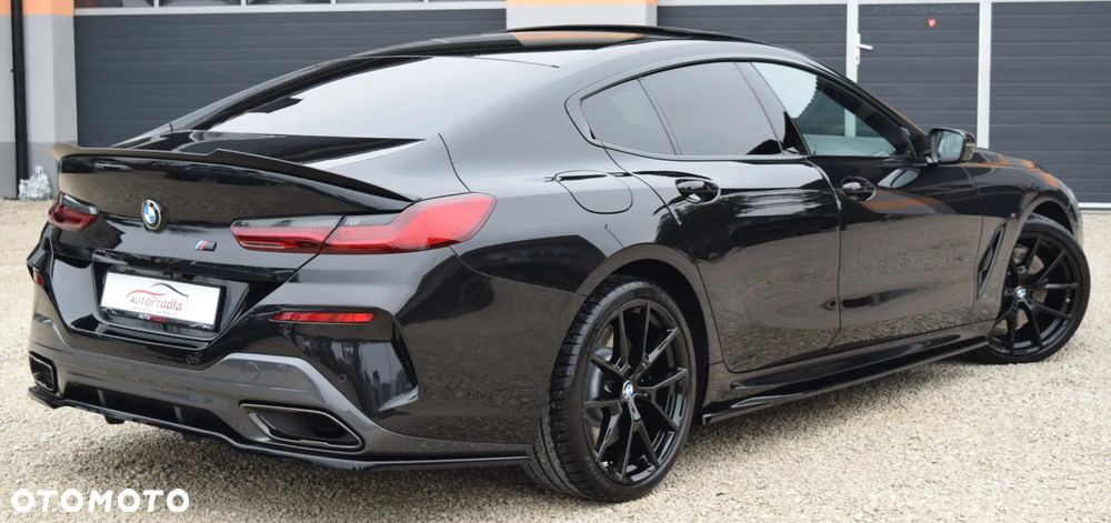 BMW Seria 8 840d xDrive mHEV - 13