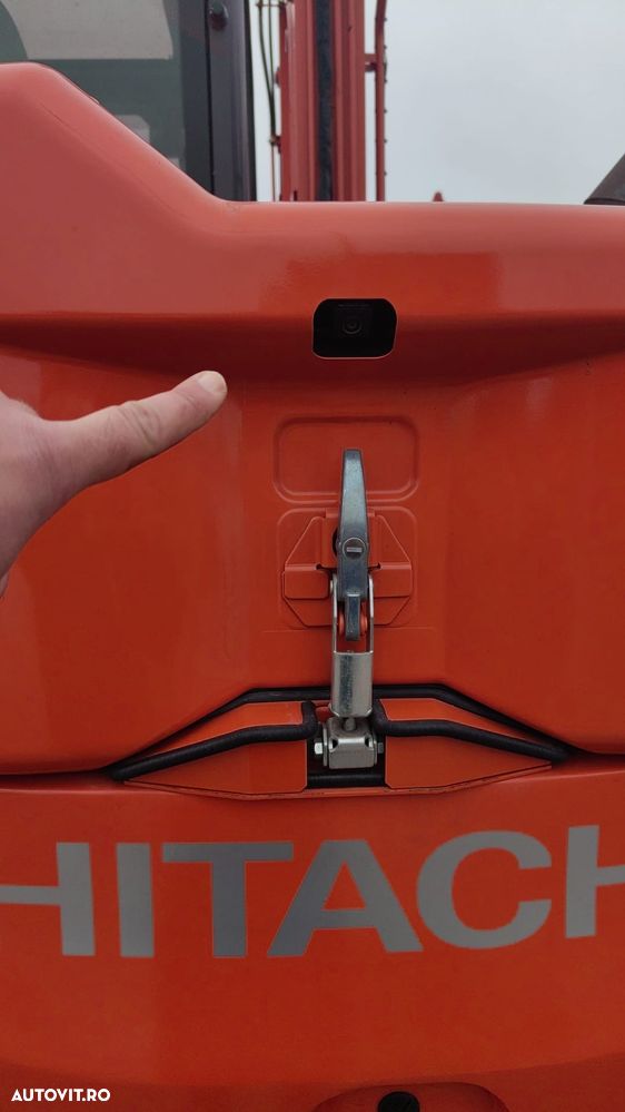 Hitachi ZX85, 2023, 2.314h, MASA OPERATIONALA 9,3tone, senile cauciuc pad, CUPLA RAPIDA HIDRAULICA si 3 cupe NOI, latime 2,2m, ad sapare 5m, inst picon pe brate, Aer cond, camera spate, posibil leasing 4 ani, CA NOU-PROMOTIE 63900 EUR+tva - 27