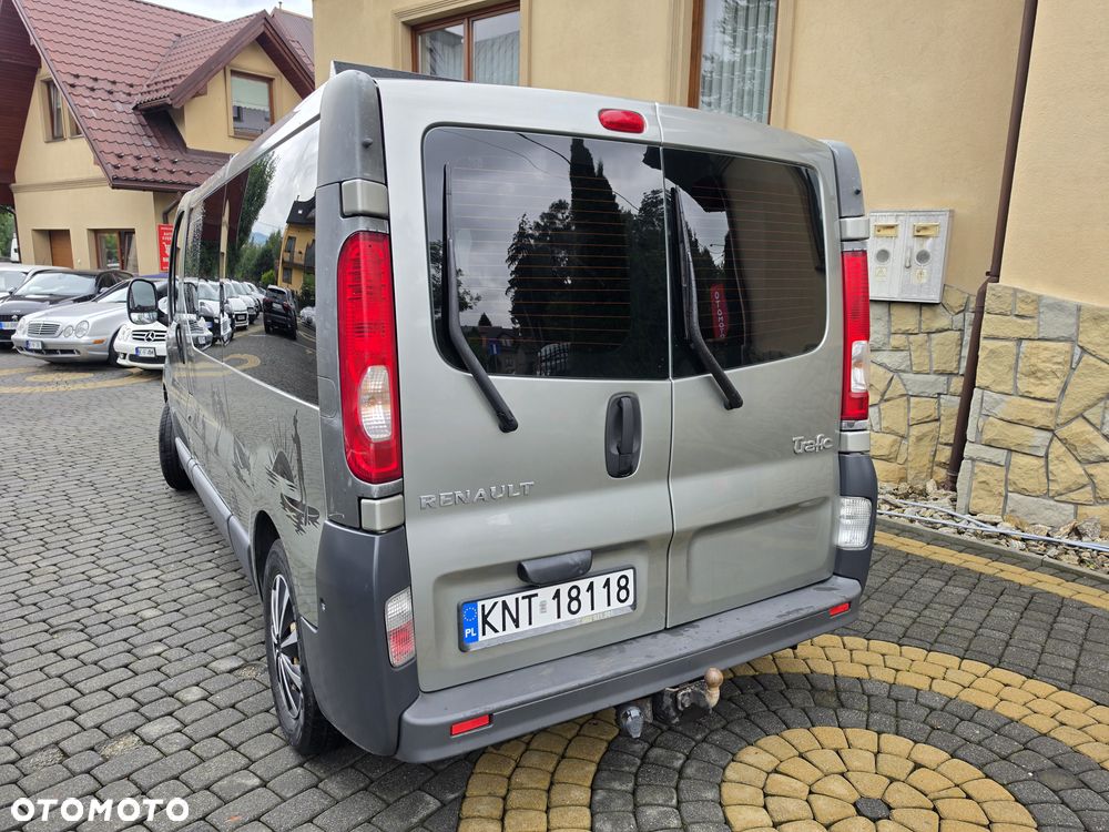 Renault Trafic - 18