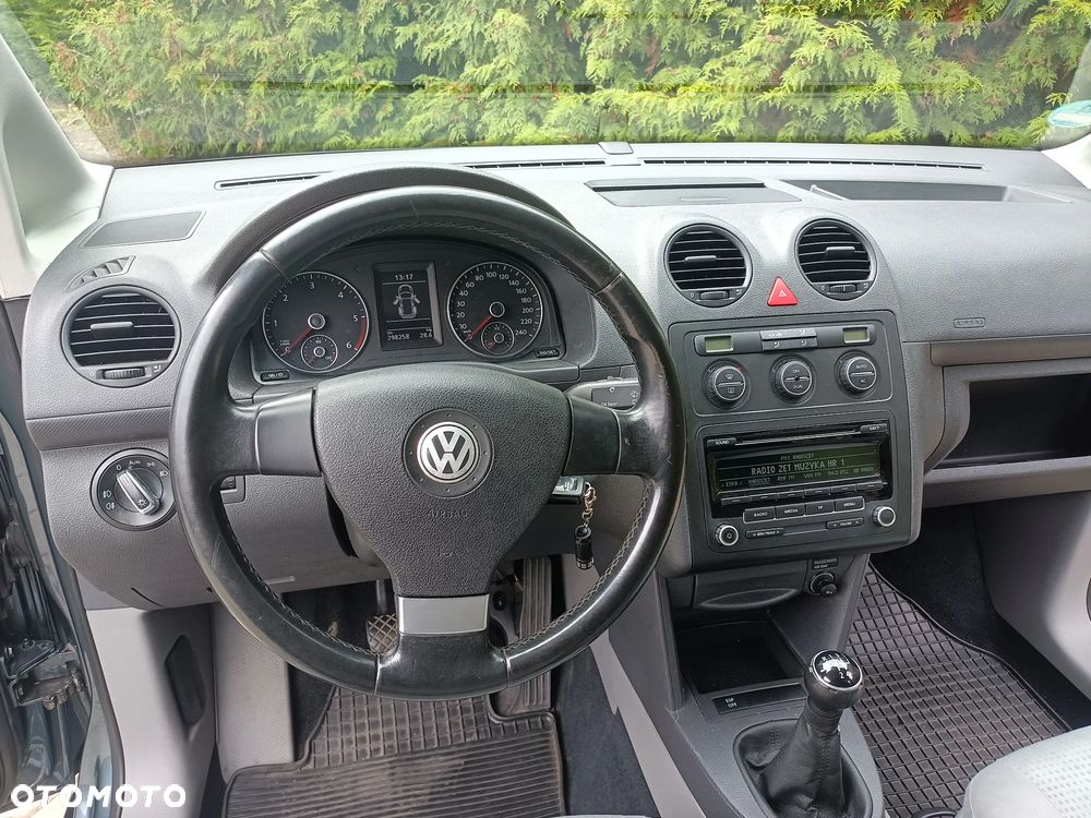 Volkswagen Caddy - 21