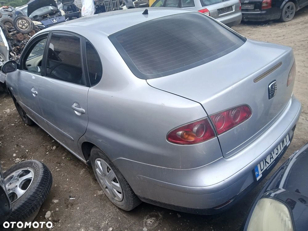 seat cordoba II LS7W maska zderzak lampa grill błotnik drzwi zbiornik paliwa szyba lusterko - 2