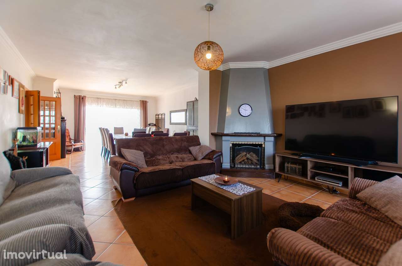 Duplex T3+2 com Vista Mar – Ericeira | A 500m da Praia - Grande imagem: 5/43