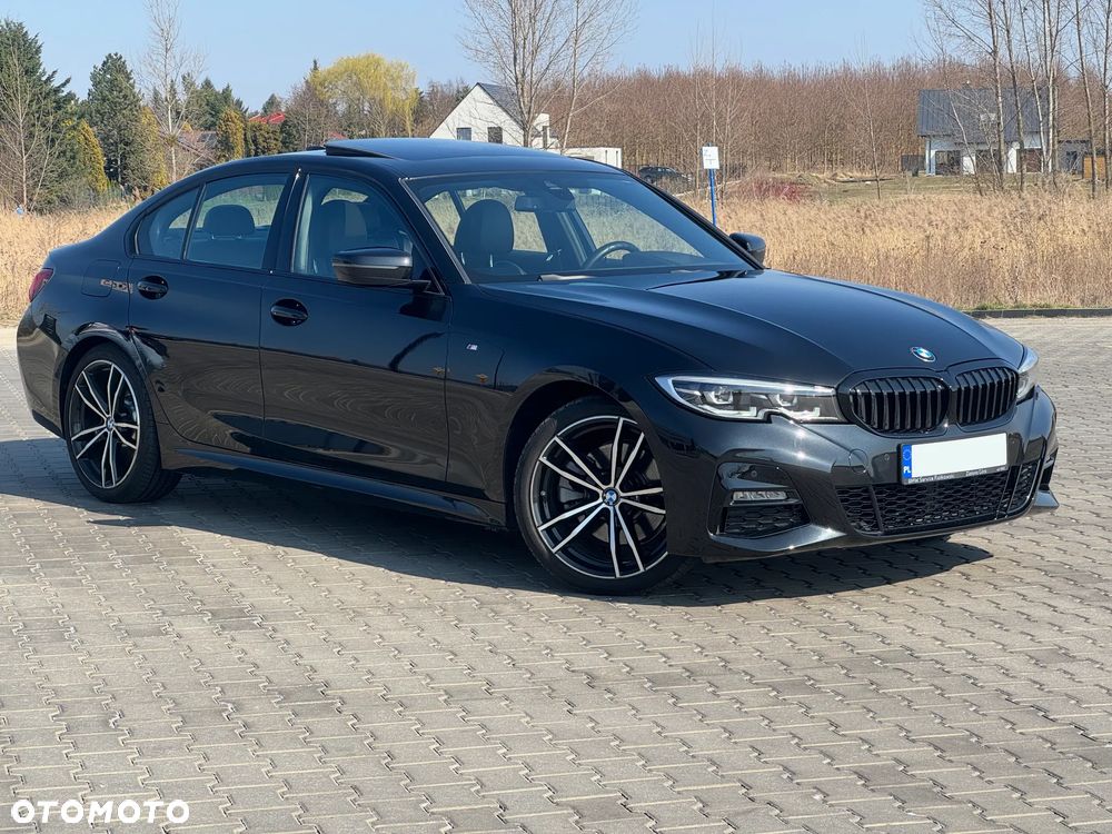 BMW Seria 3 330i M Sport sport - 2