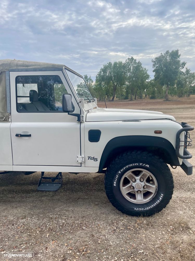 Land Rover Defender 90 2.5 Td5 Soft Top - 11