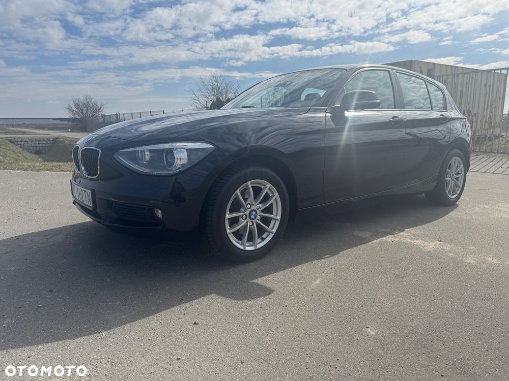 BMW Seria 1 116i - 13