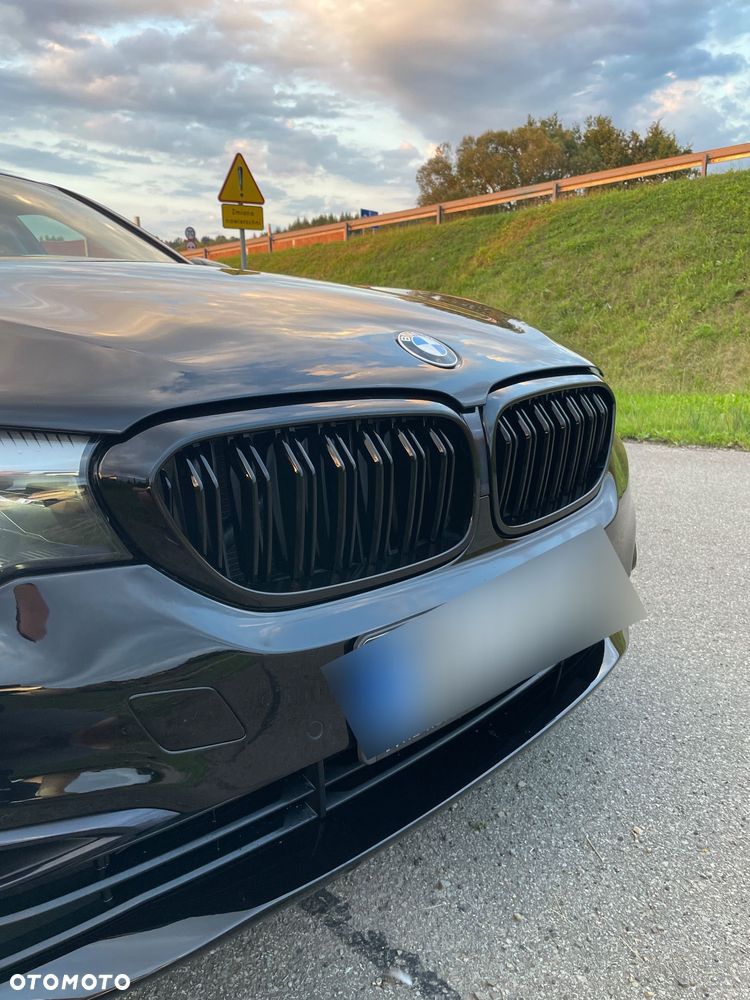 BMW Seria 5 520d xDrive - 30