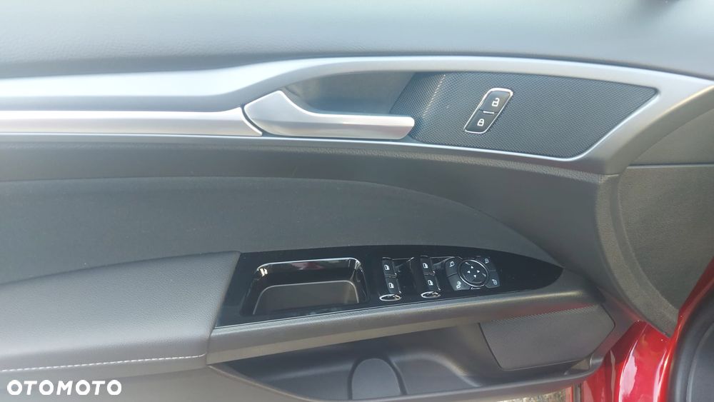 Ford Mondeo - 13