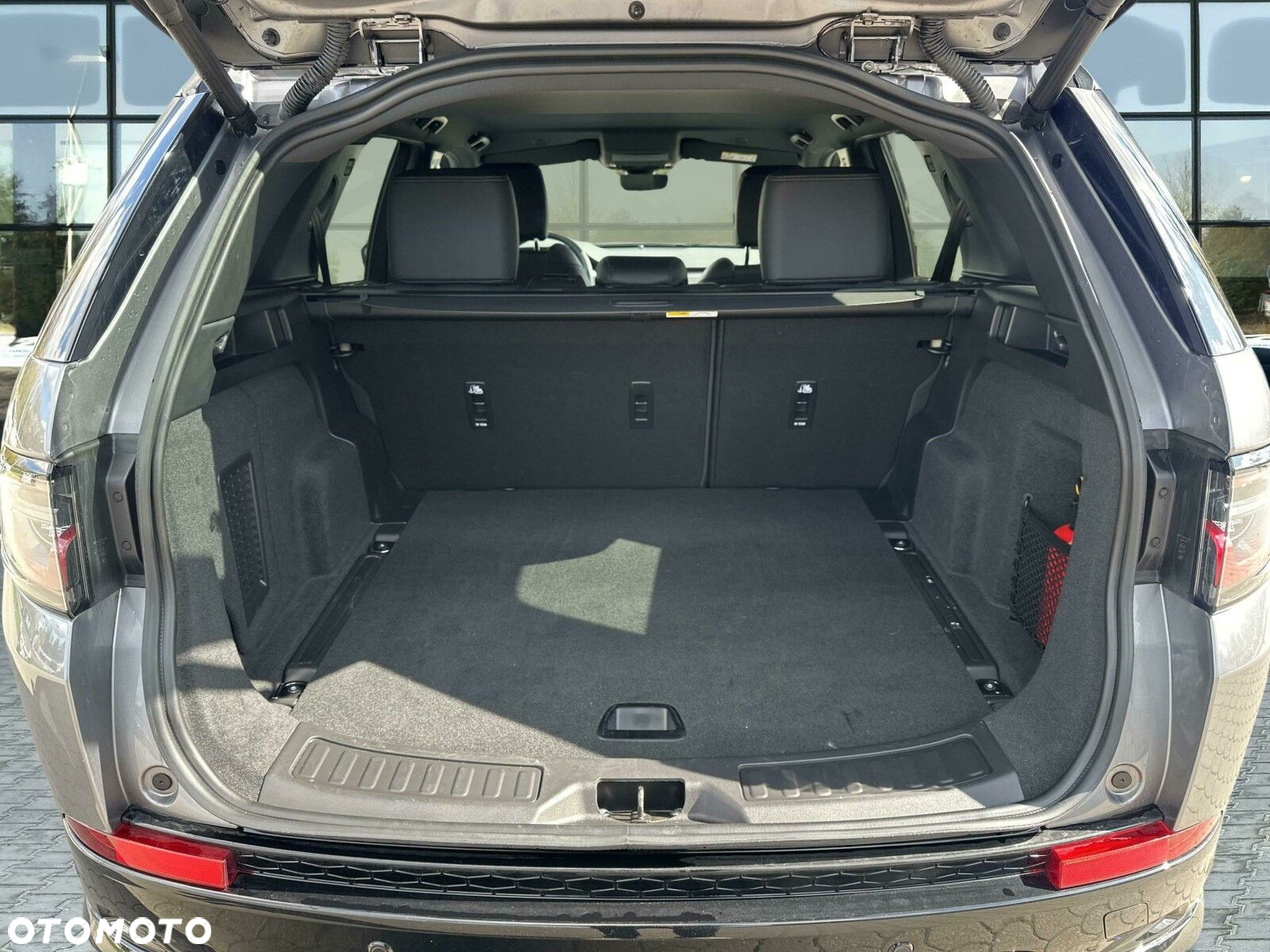 Land Rover Discovery Sport - 18