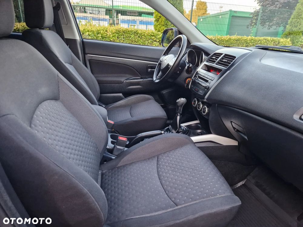 Mitsubishi ASX - 28