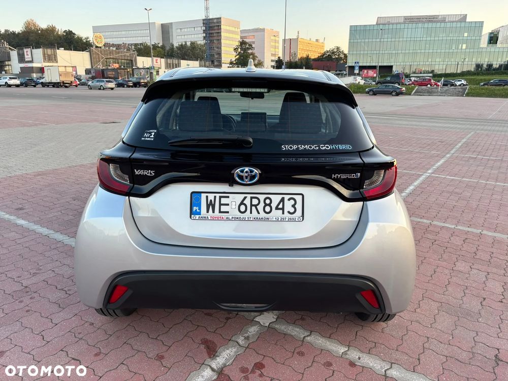 Toyota Yaris Hybrid 1.5 Comfort - 4