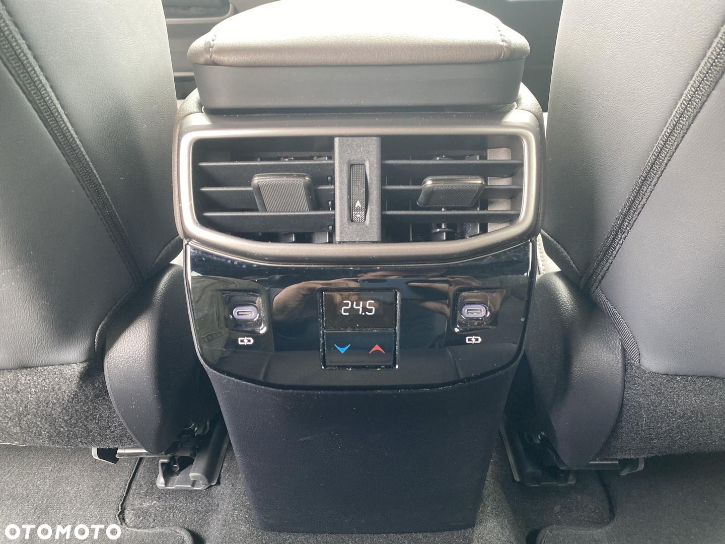 Lexus RX - 22