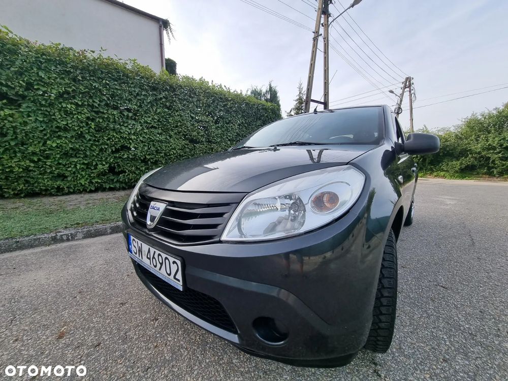 Dacia Sandero 1.2 16V 75 Live - 1