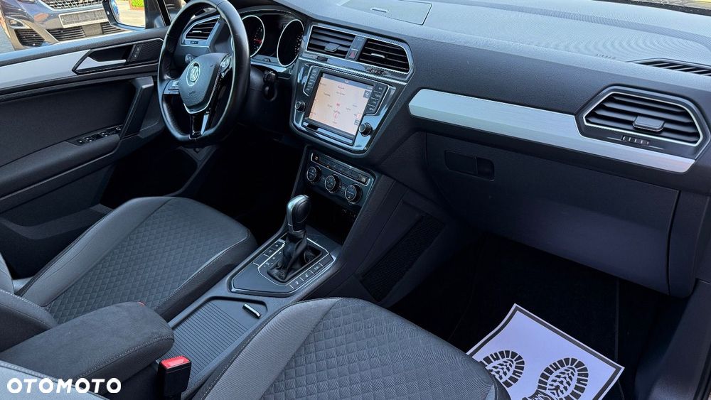 Volkswagen Tiguan - 30