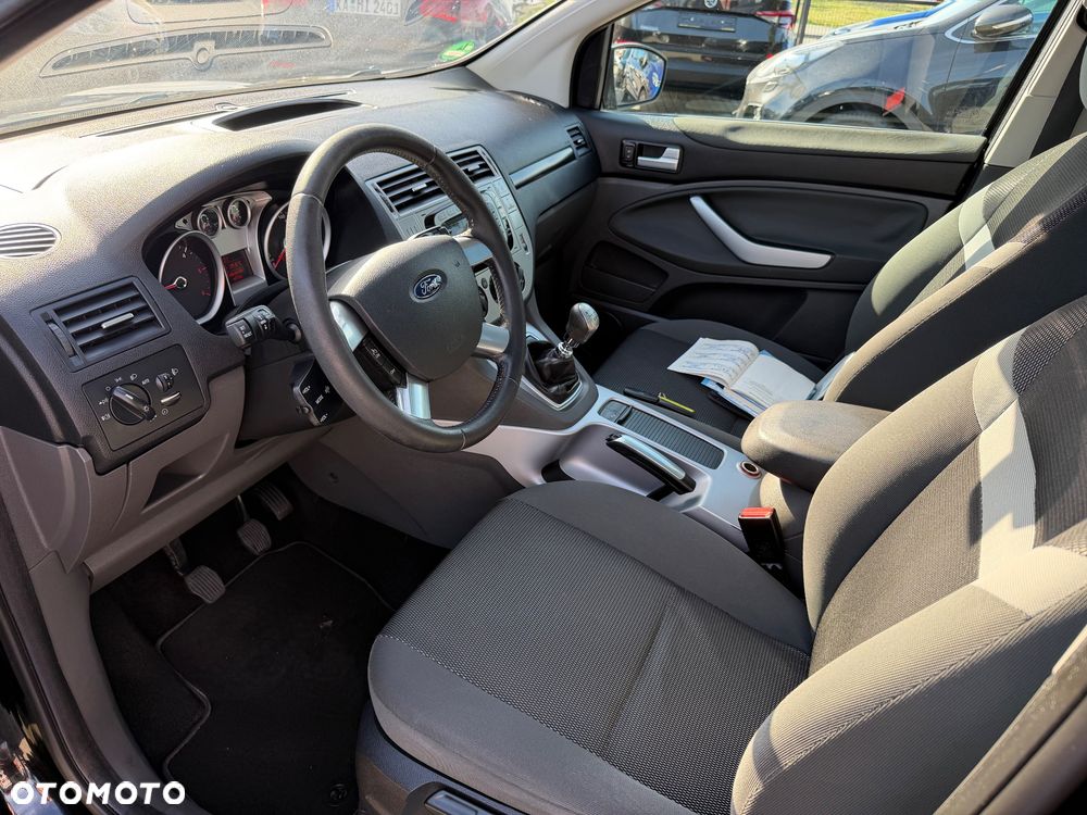 Ford Kuga 2.0 TDCi 2x4 Trend - 10