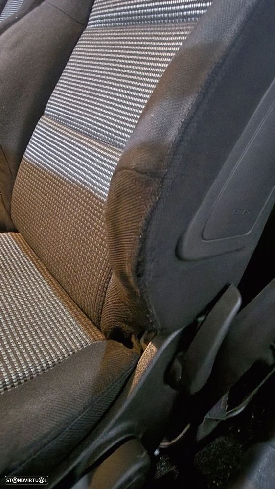 Peugeot 307 CC HDi FAP 135 JBL - 18