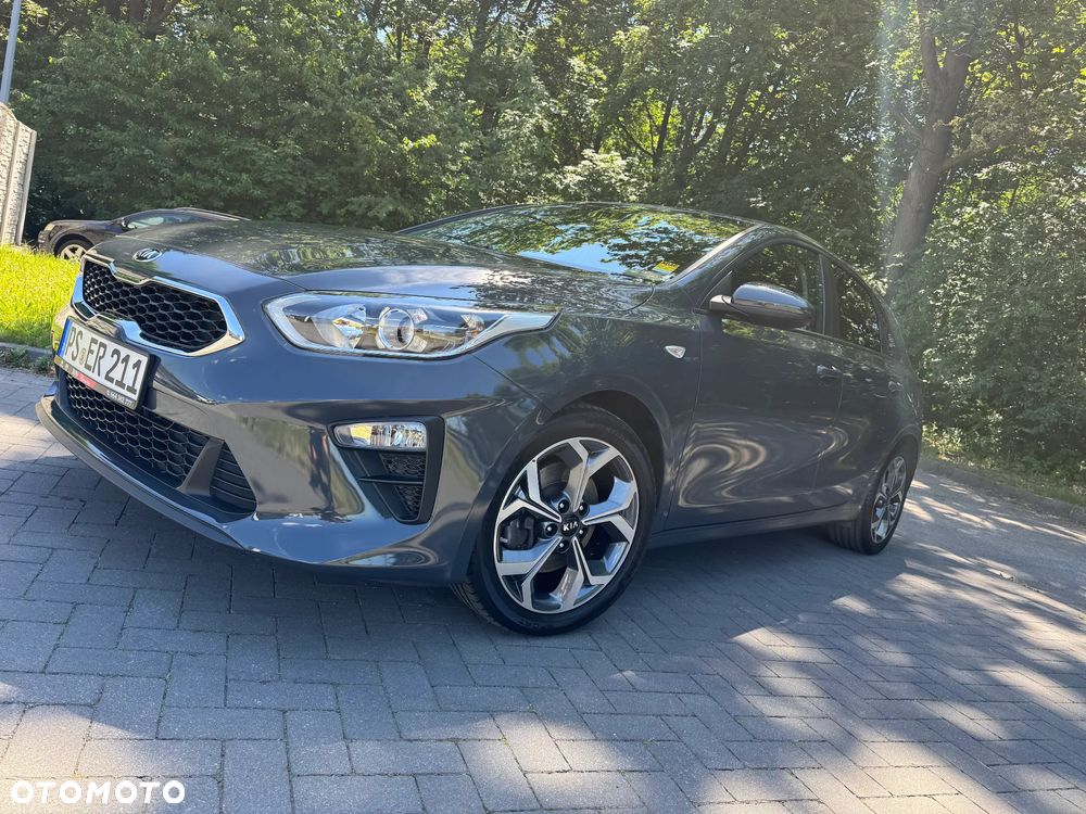Kia Ceed - 8