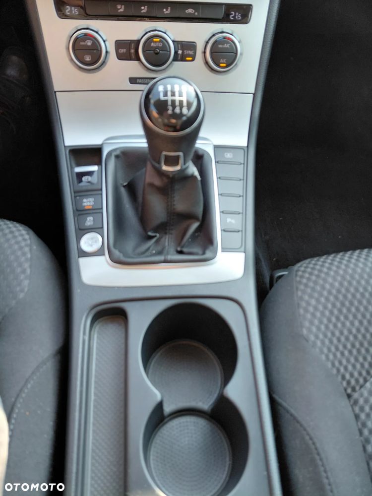 Volkswagen Passat 1.4 TSI Trendline - 30