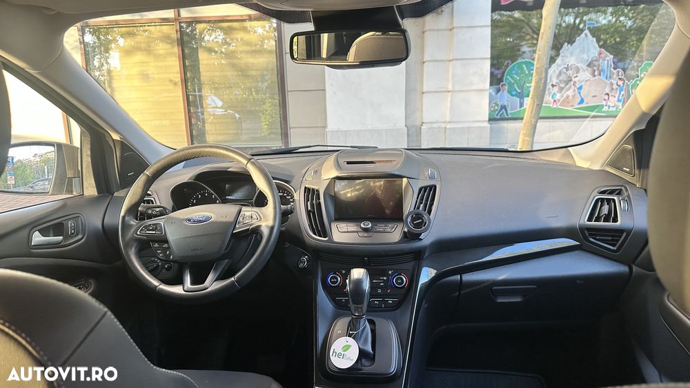 Ford Kuga - 7