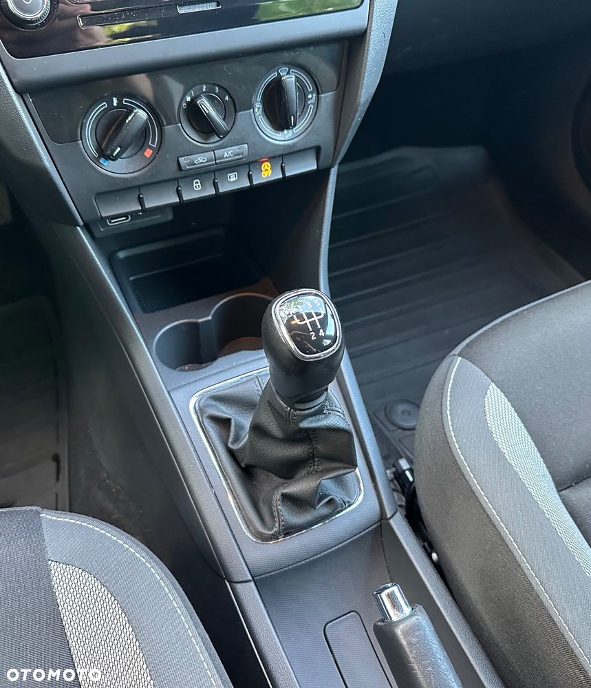 Skoda RAPID 1.0 TSI Ambition - 21