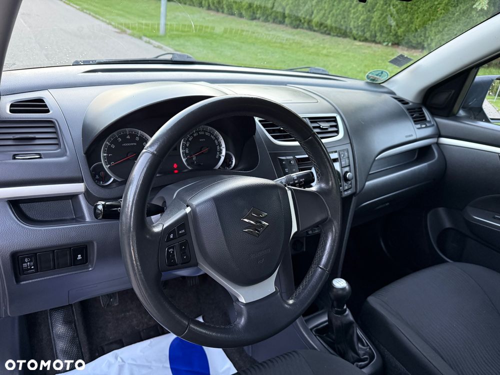 Suzuki Swift - 10