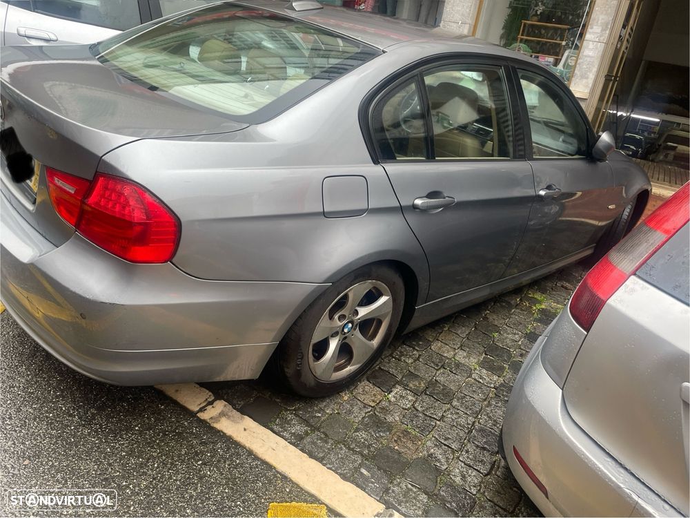 BMW 320 d EfficientDynamics - 8