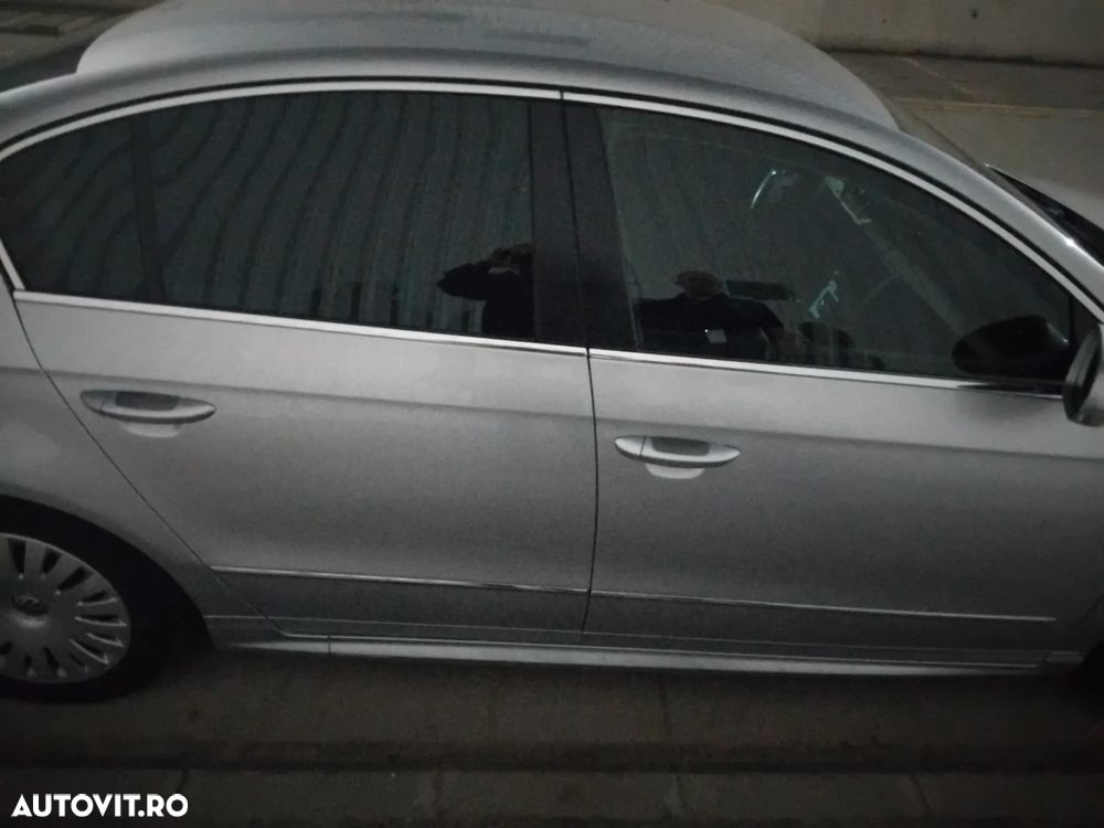 Volkswagen Passat 1.8 TSI Trendline - 12