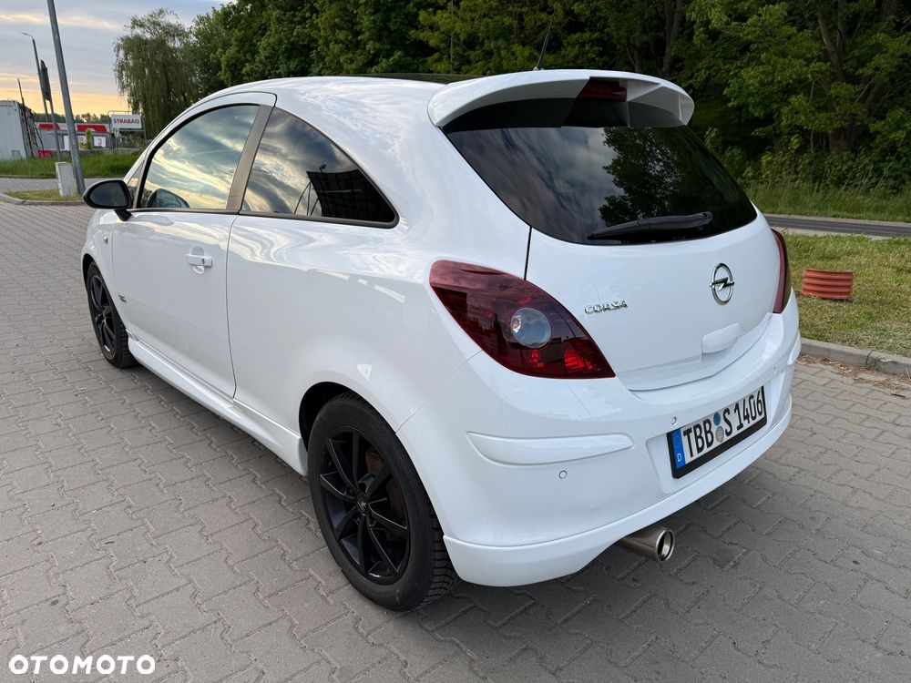 Opel Corsa 1.4 16V Sport - 7