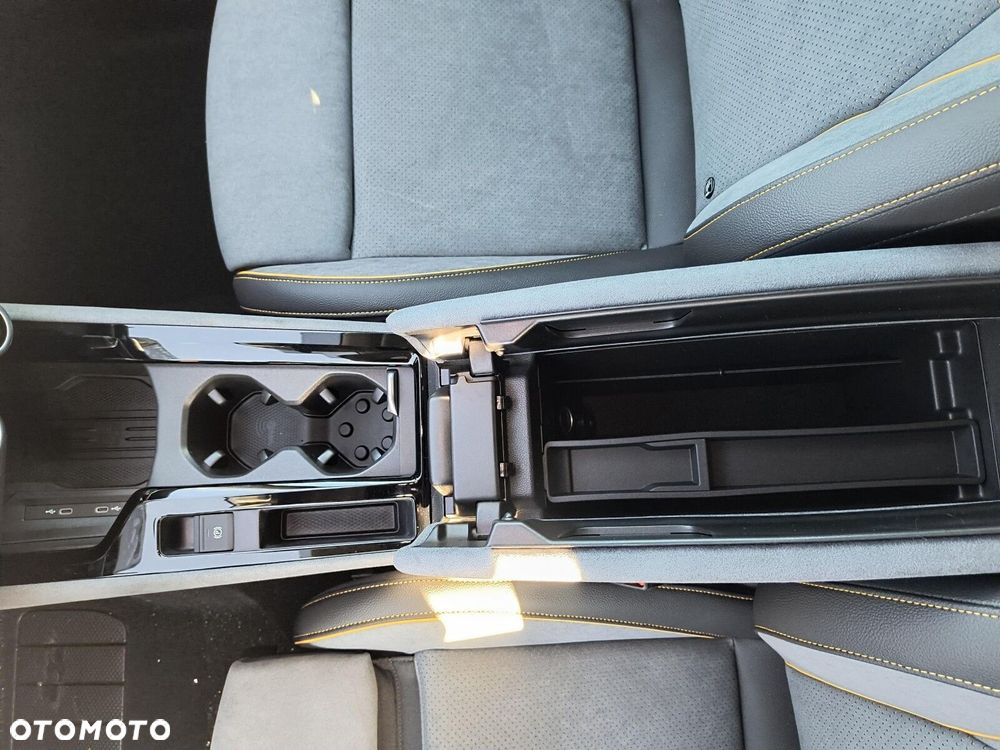 Skoda Superb 2.0 TSI Drive DSG - 25