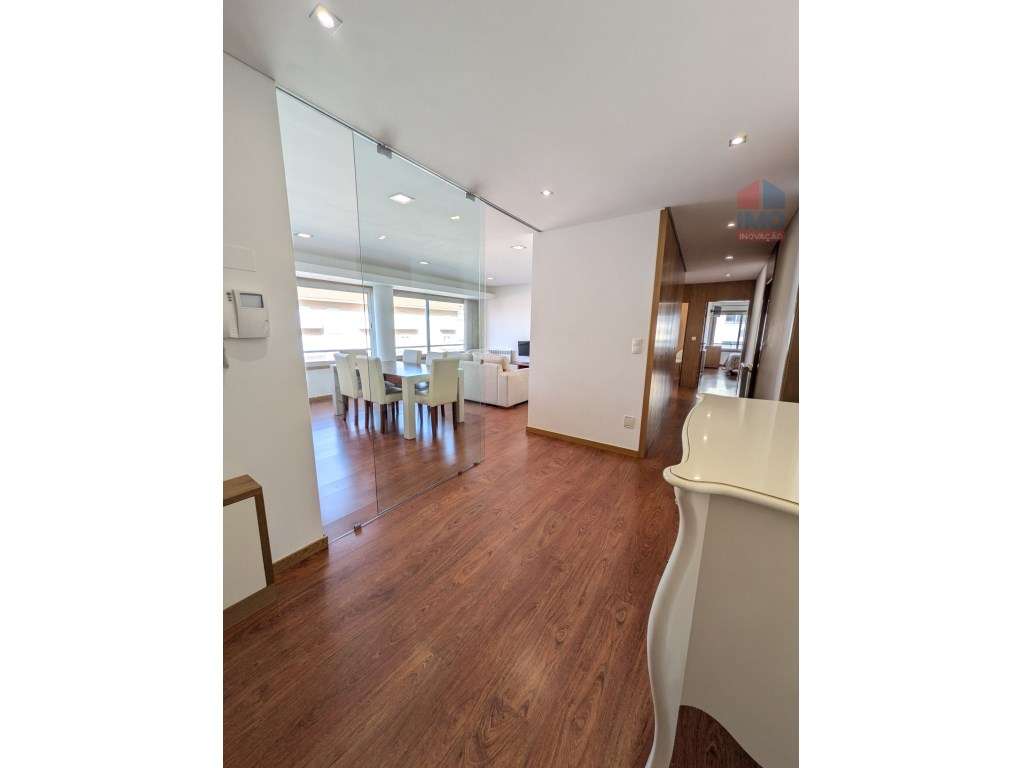 APARTAMENTO T3 | DUAS FRENTES | 2 LUGARES GARAGEM | JUNTO AO SHOPPI... - Grande imagem: 2/24