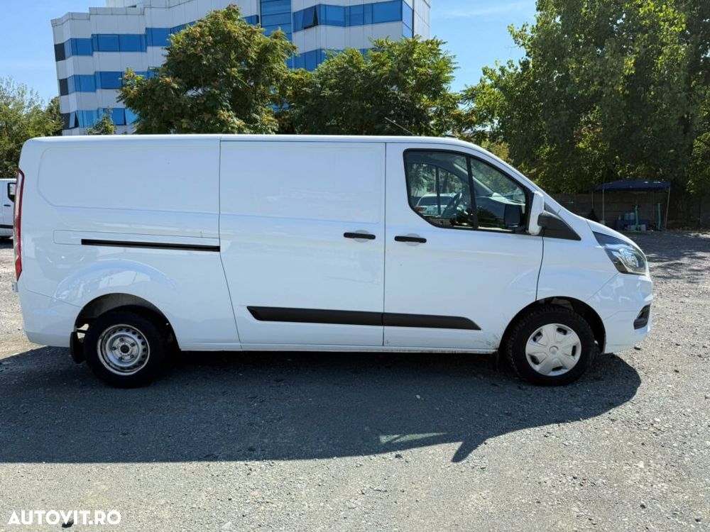 Ford Transit Custom Van 300 L2H1 Trend - 10