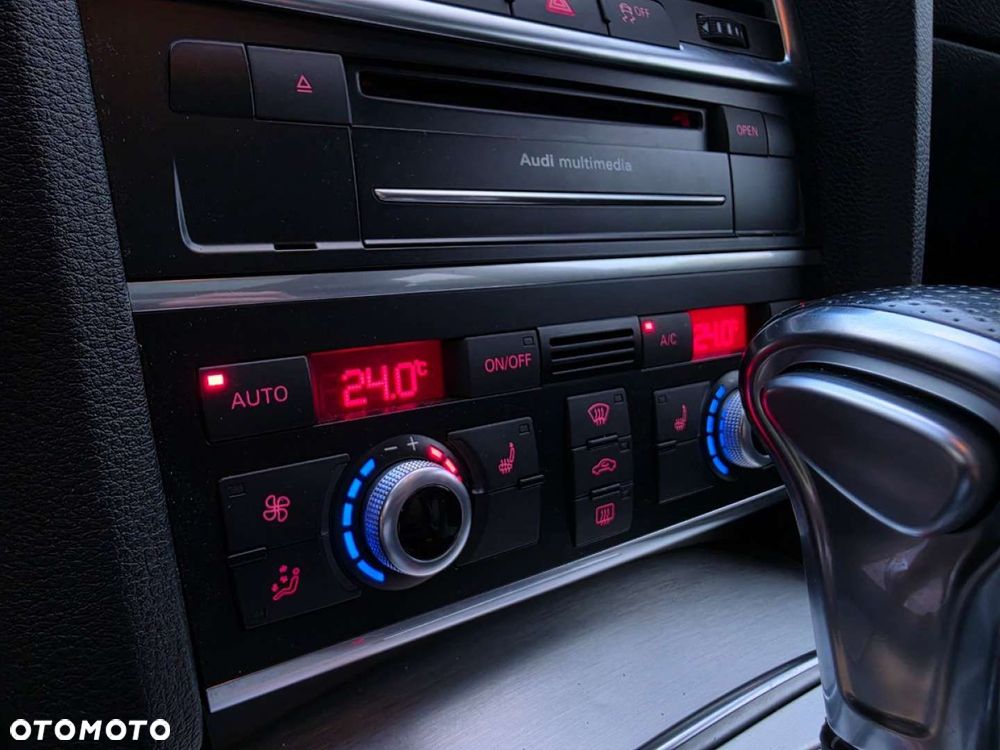 Audi Q7 - 32