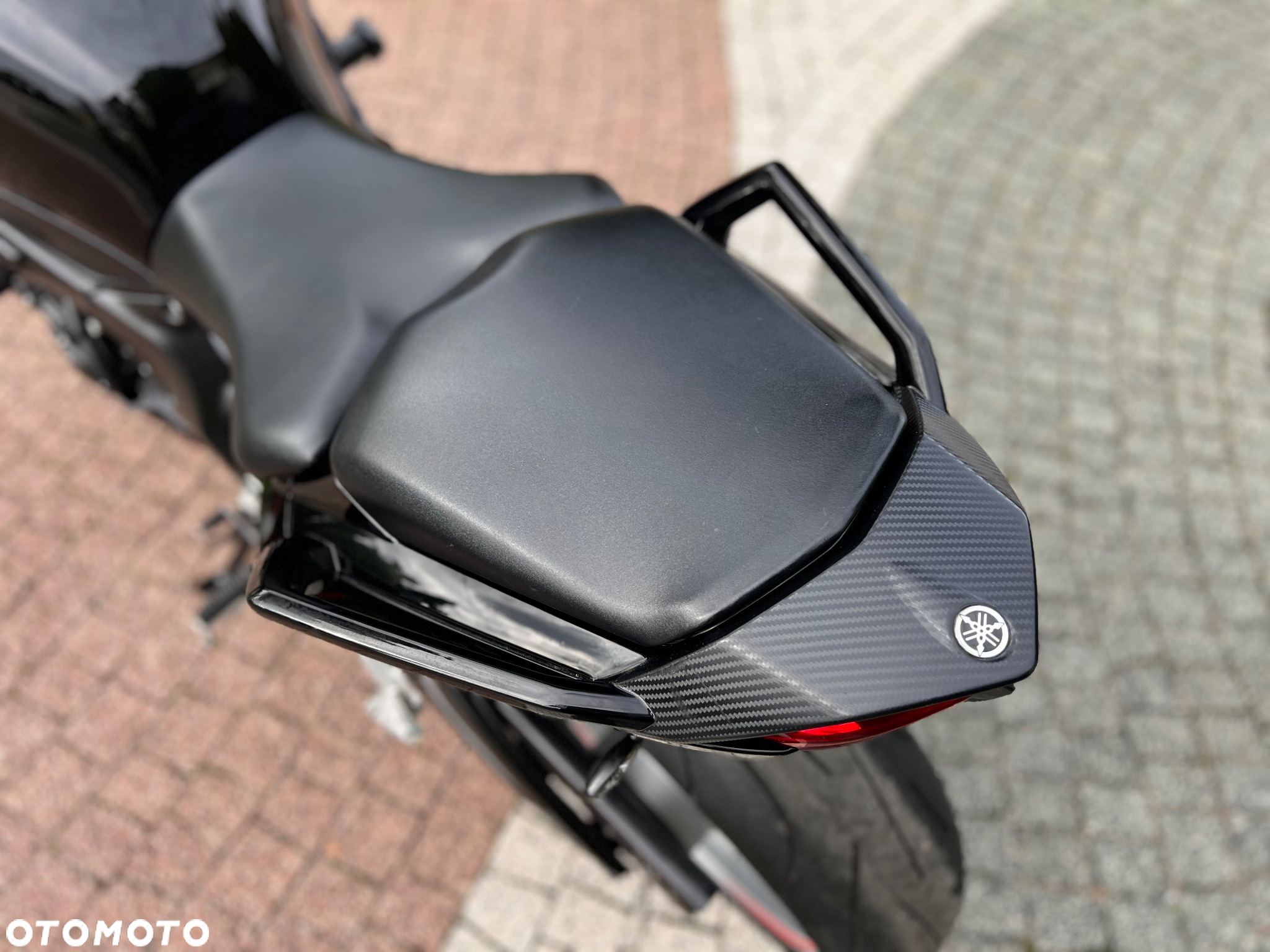 Yamaha FZ - 21