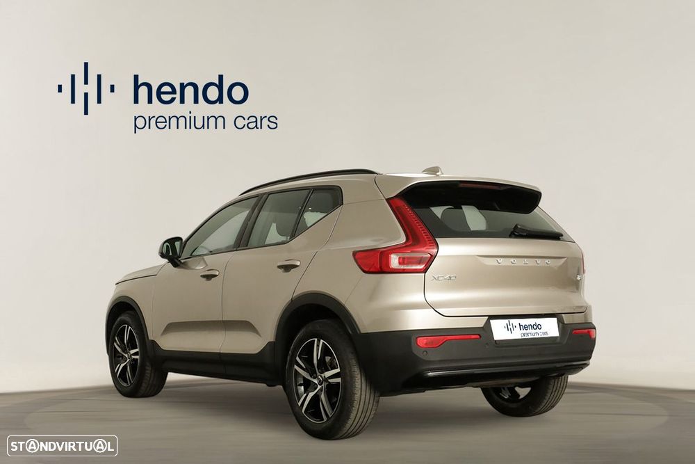 Volvo XC 40 1.5 T2 Plus Dark Auto - 4