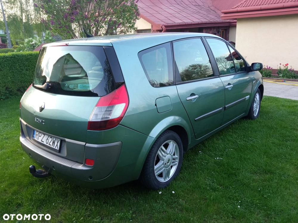 Renault Grand Scenic - 5